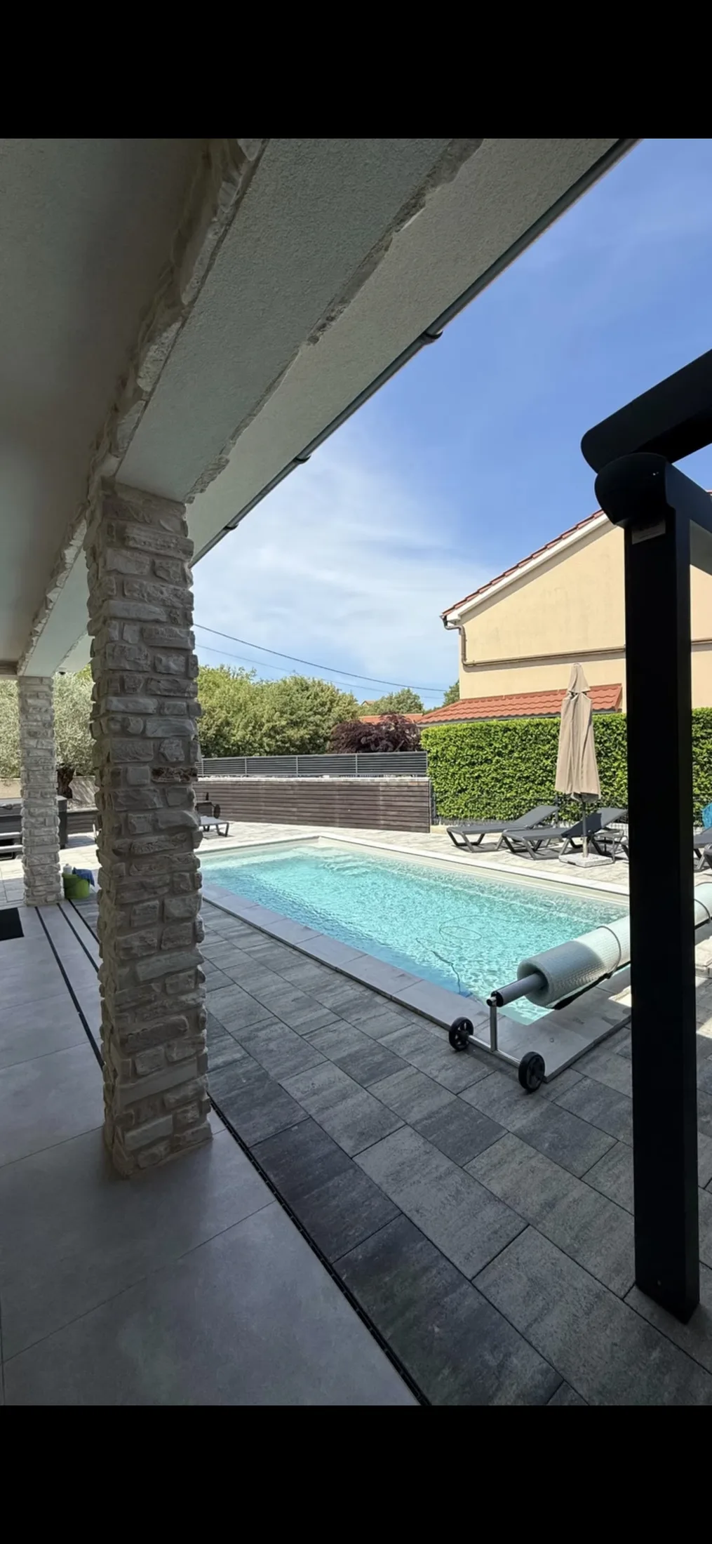 Temeljito čišćenje bazena prije korištenja